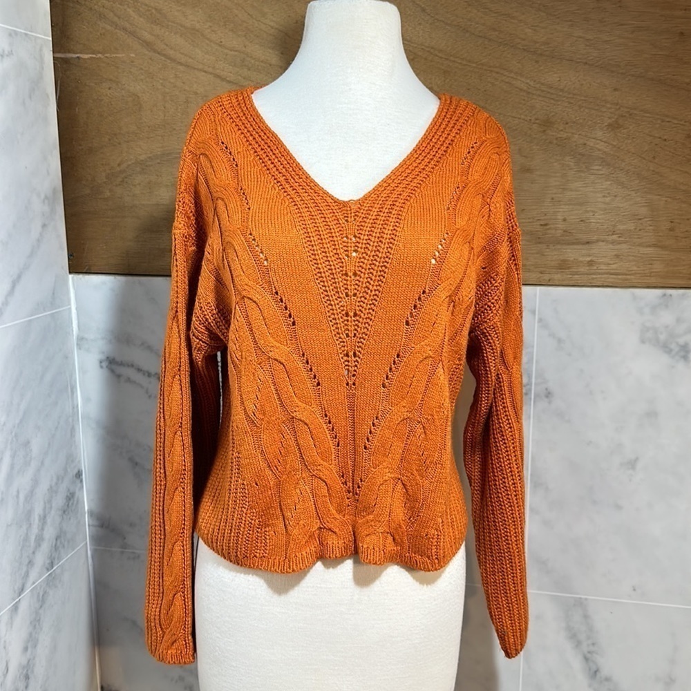 😊 Love by Chesley Sweaters Vneck Pointelle Cable size large